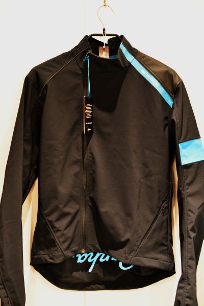 rapha softshell3.jpg